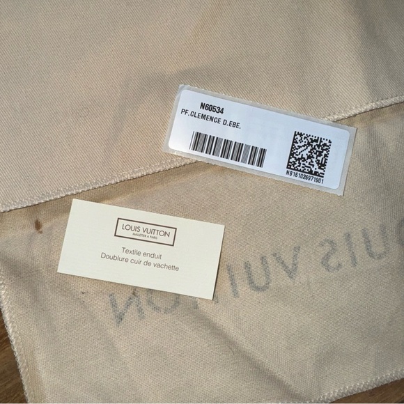 Louis Vuitton Wallet dust bag - Picture 10 of 11